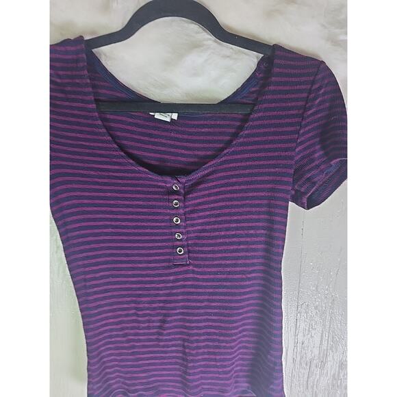 Y2K Babydoll Cropped Henley Cap Sleeve Forever 21 Medium Shirt 90s Casual Fall - Picture 2 of 6